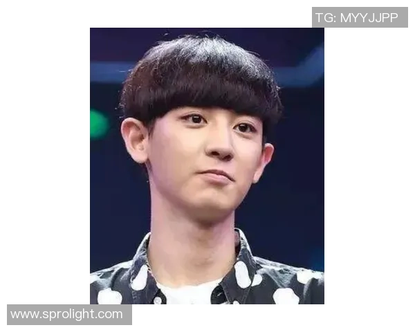 男足球明星短发发型大全精选时尚造型助你提升魅力与风格 男足球明星短发发型大全精选时尚造型助你提升魅力与风格