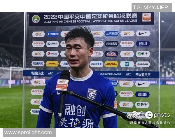 成都羽毛球队以94分领跑精英赛积分榜展现强劲实力