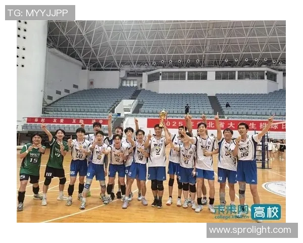 武汉排球队以80分领跑世界杯积分榜展现强劲实力和团队合作精神 武汉排球队以80分领跑世界杯积分榜展现强劲实力和团队合作精神